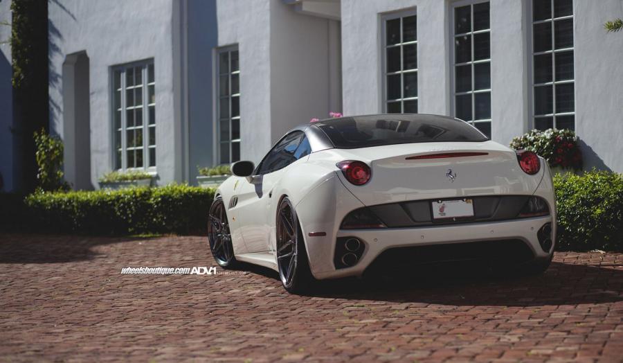  Ferrari California jn ADV.1 Wheels (ADV05SMV2CS) 2015 года  (фото 2 из 21)